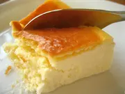ふわっと超濃厚クリームチーズケーキ 5号15センチ(チーズケーキハウスチロル)