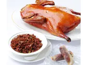 北京ダック2本と鴨肉入りたまり醤油の五目炒飯セット(中国飯店)