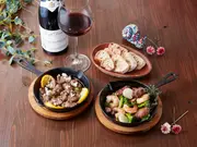 豚たんスモーク風味のアフィージョ・バーニャカウダ風(Noix de Coco(ノワドココ))
