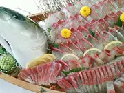 平戸なつ香ブリ 半身(約1.5kg)(平戸とれたてお魚市場)