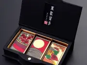 華歌留多(はなかるた)月見花見(チョコレート専門店マキィズ)