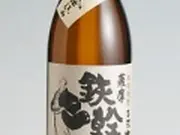 「鉄幹黒」 25度 900ml(オガタマ通販蔵)