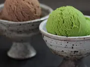 宇治抹茶×黒ほうじ プレミアムお茶アイスセット(8カップ入り)(京都利休園オンラインショップ)