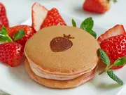 完熟いちごパンケーキ 5個入り(完熟いちご菓子研究所)