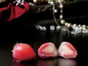 ジュエリーボックス ルビーのいちご DAIFUKU(吉岡製菓)