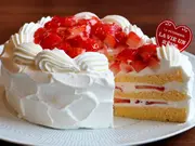 冷凍【苺のショートケーキ】5号(15cm)(パティスリー ラヴィアンレーヴ)