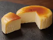 武蔵野茶房 特製焼チーズケーキ【わっぱ入】set(M・dish)