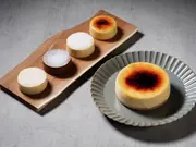 こめはなチーズケーキ (ミニ4種+ホール)ギフトセット(金沢チーズケーキ専門店 こめトはな)