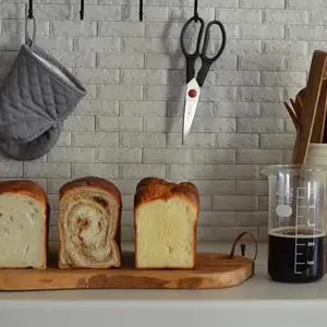 haru._.na12の「選べる食パン3斤セット」実食レポート