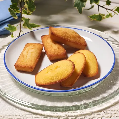 創業当時から愛される、1番人気の焼き菓子