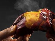 九州産紅はるか焼き芋 冷凍小袋で便利な食べ比べセット（約200g×4パック×2種） / 紅はるか焼芋専門店　紅茶房