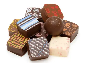 スカル入りトリュフ10個入_0