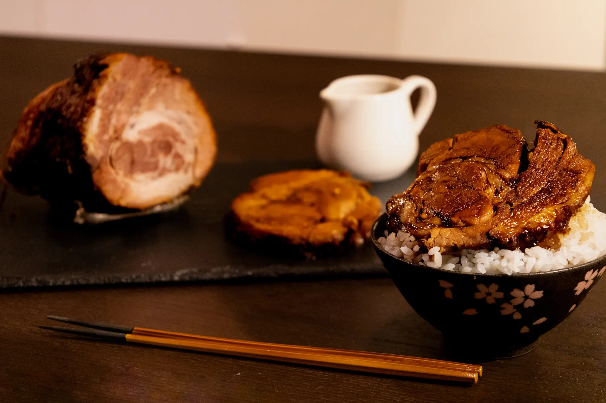 R28 大人のチャーシュー 300g_0