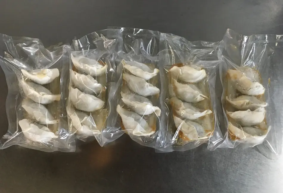 冷凍ぎょうざ20個_0