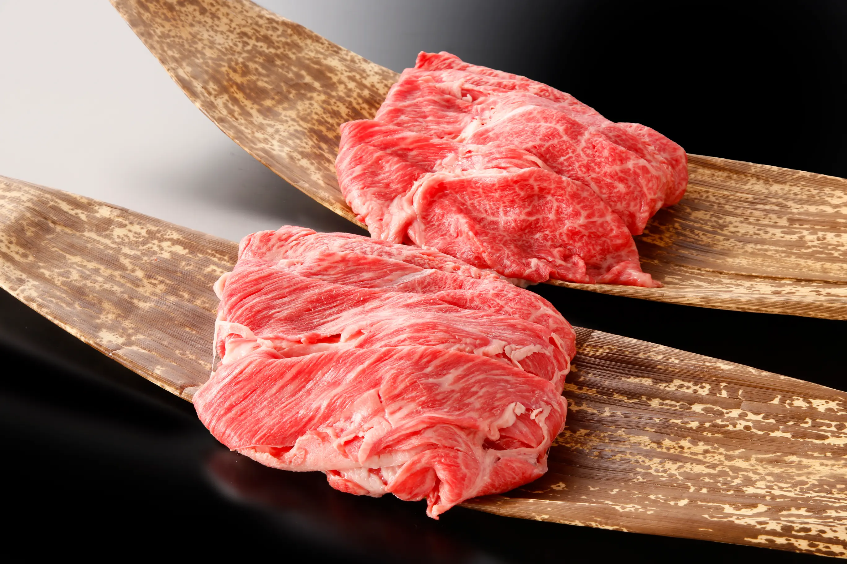 【京阪の精肉】国産黒毛和牛 すき焼用切落し1kg（500ｇ×2）_0