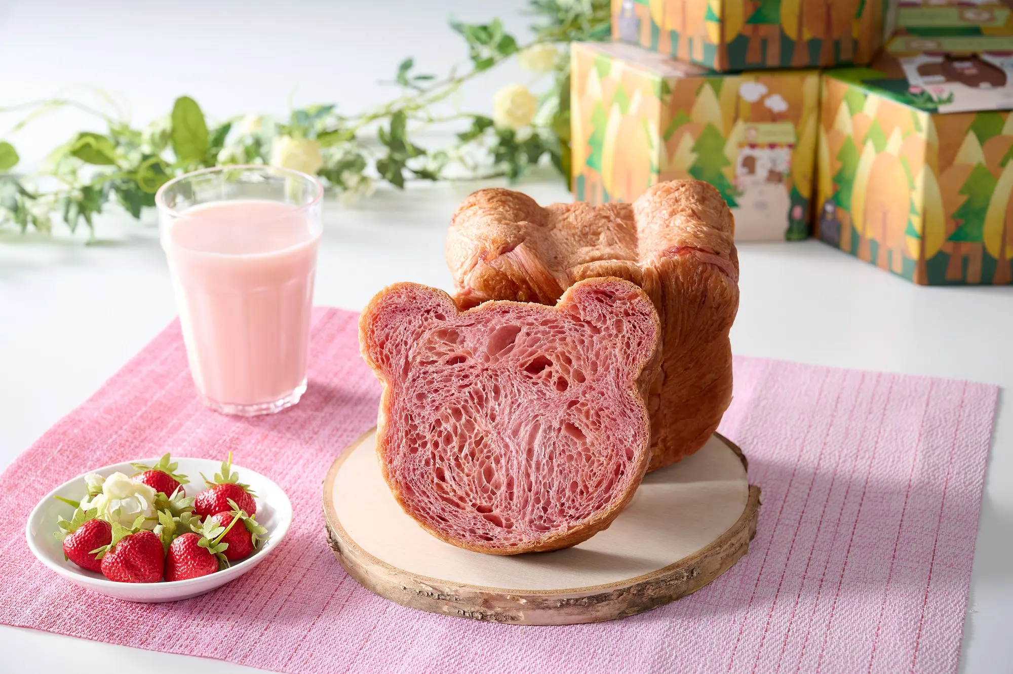 オロンのおススメ♪くまくまデニッシュ　いちご_1