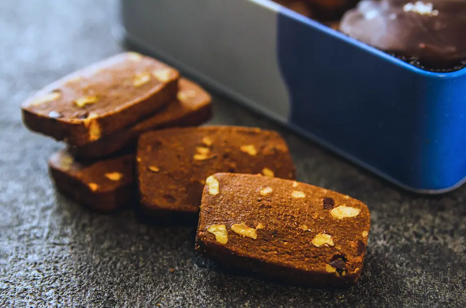 チョコだらけクッキー缶_5