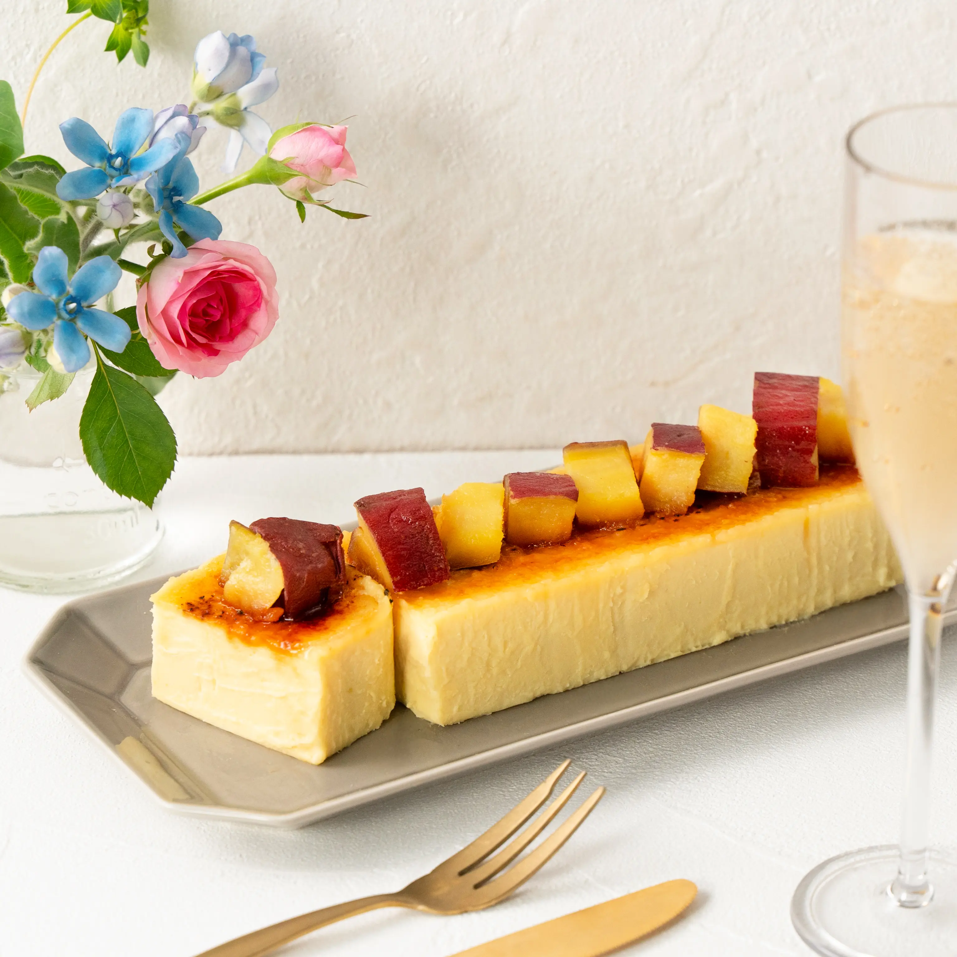 熟成焼き芋を使ったトロ～っとひんやり蜜芋のアイス生クレームブリュレ_1