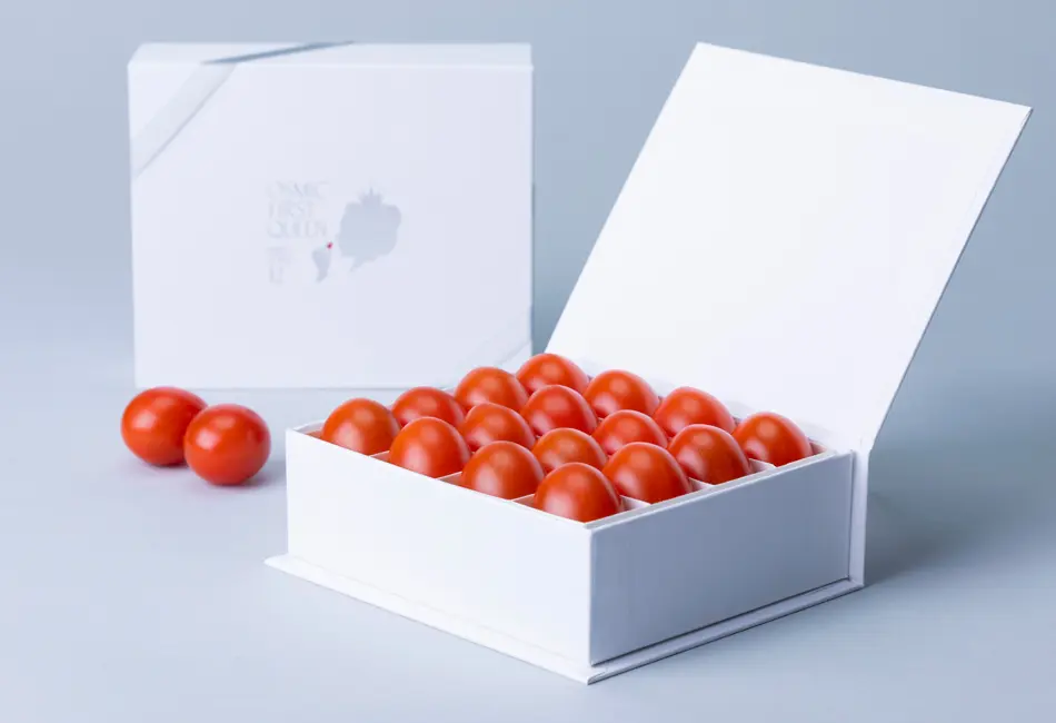 フルーツミニトマト QUEEN 約150g_0