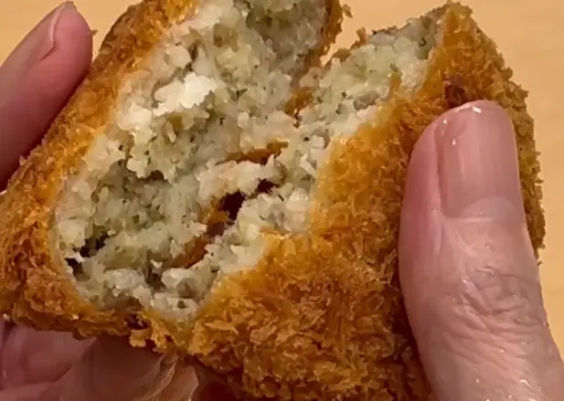 佐賀・国産黒毛和牛 伊萬里牛 コロッケ 3個入_1