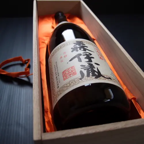 足軽「森伊蔵 25°1800ml（専用桐箱入り）」のお取り寄せ（通販