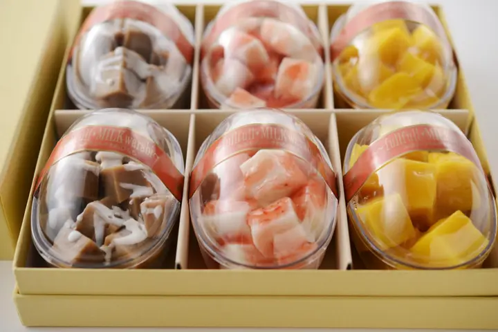 わらびもち 菓子香房 大阪・甘泉堂「ふるふるミルクわらびもち・6個入り3色