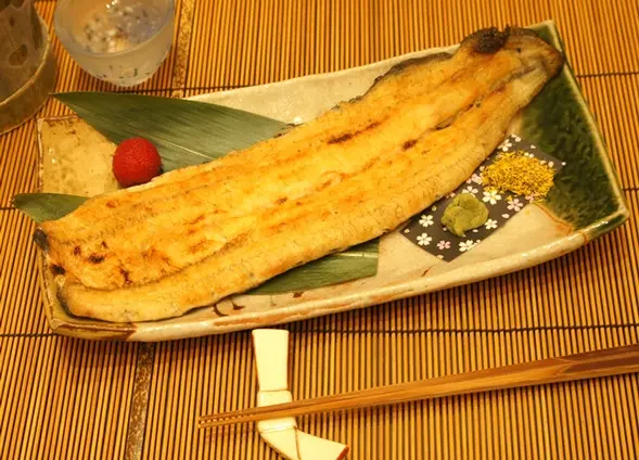 手焼きうなぎ　白焼_0