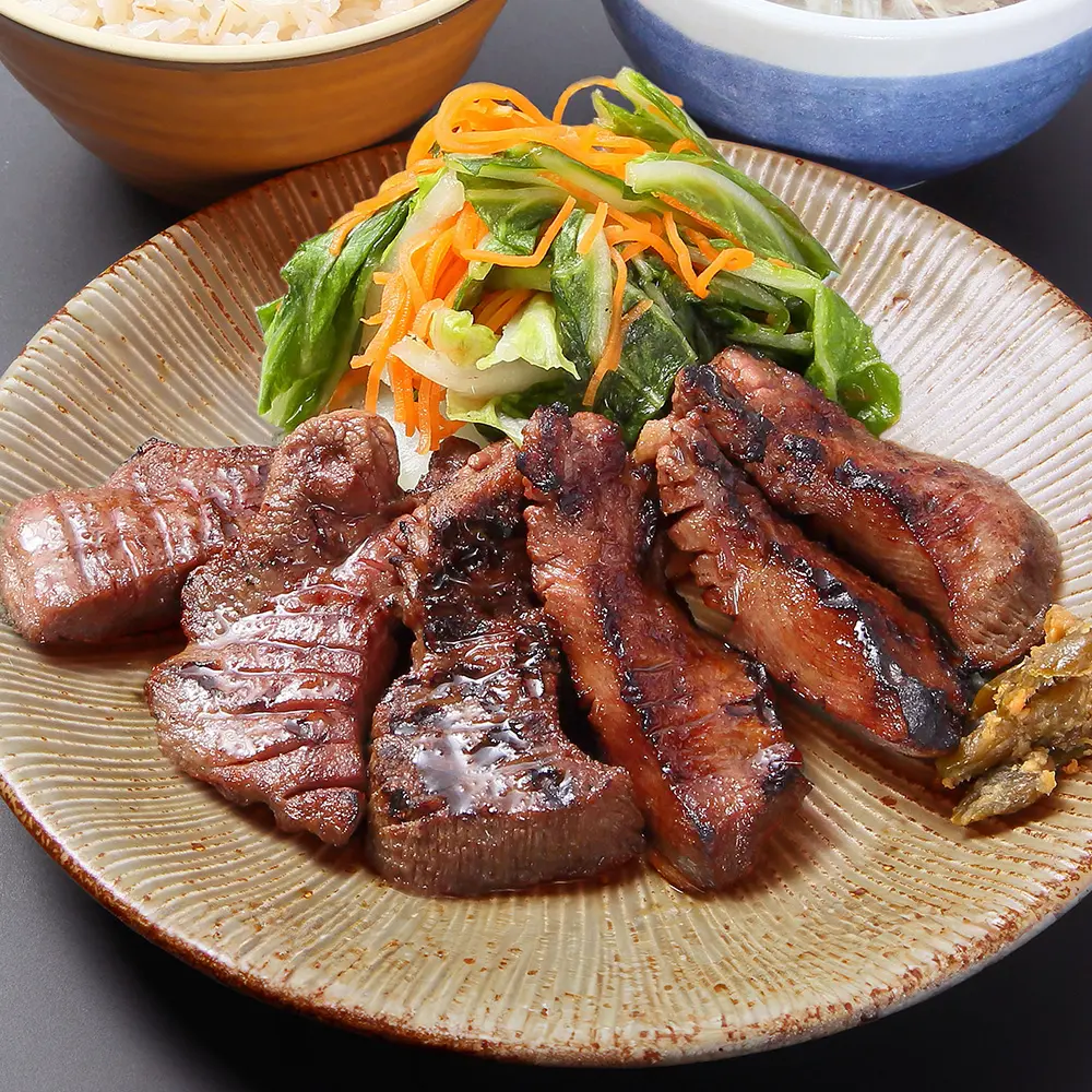 杜の都仙台名物肉厚牛たん塩味500g_0