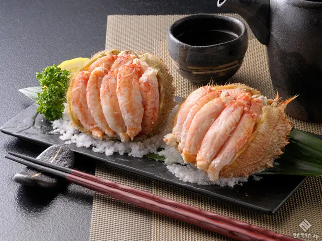 ケガ人出さない毛ガニ甲羅盛（2個入）_3