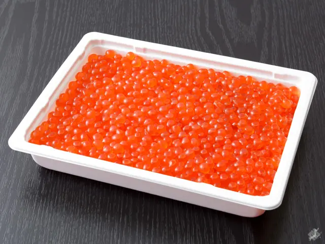 北海道直送！まろやかで深み増す いくら醤油漬 400g_1