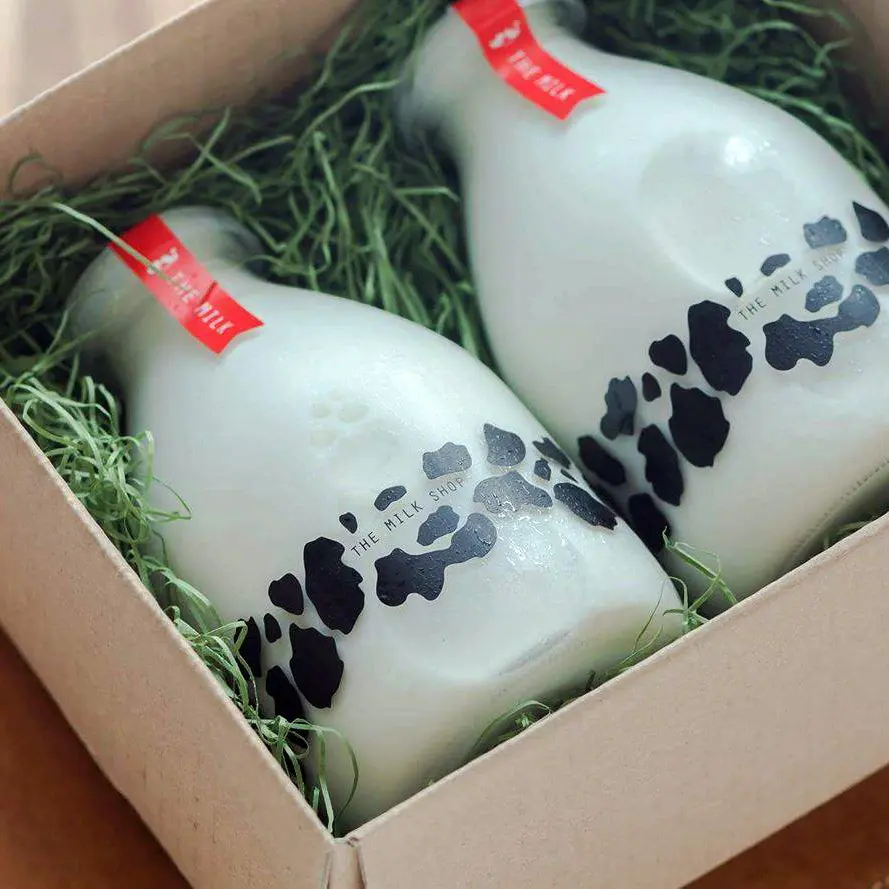 THE MILK 500ml×2本set_0