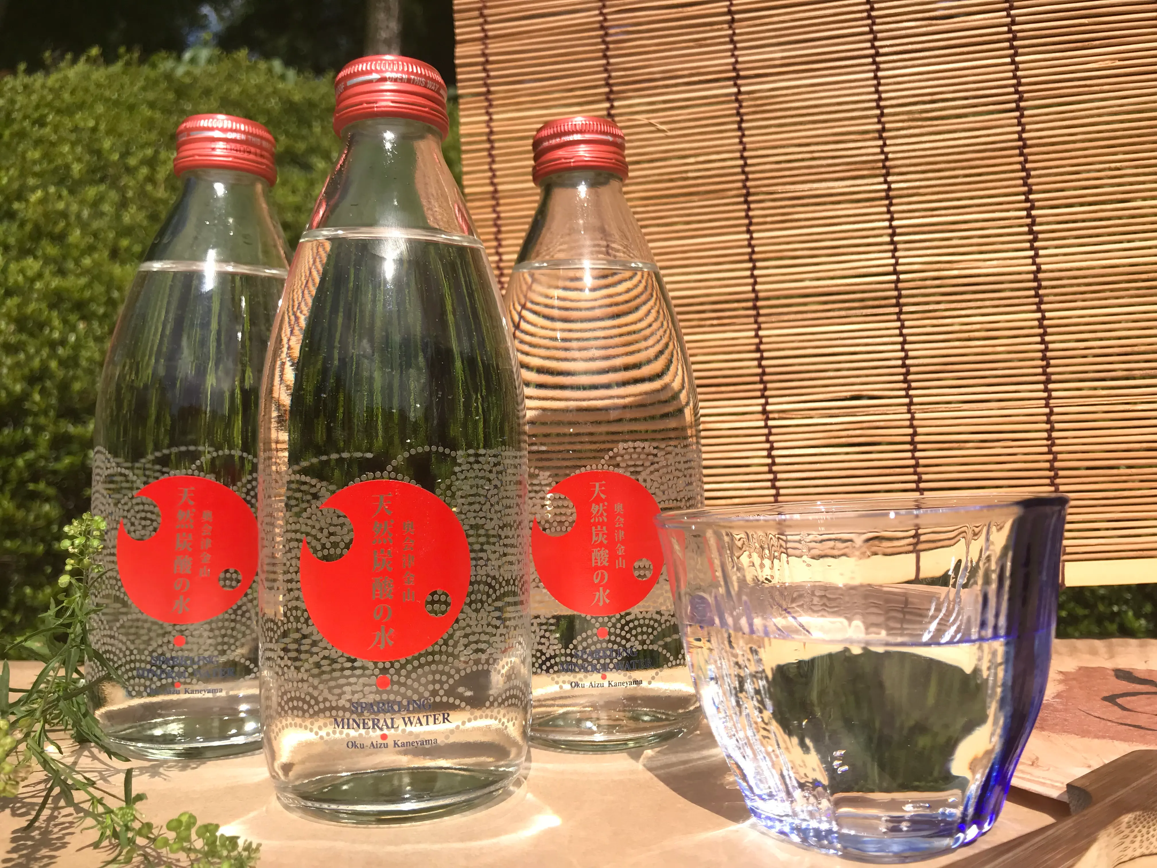 奥会津金山 天然炭酸の水プレミアムギフトボックス_0