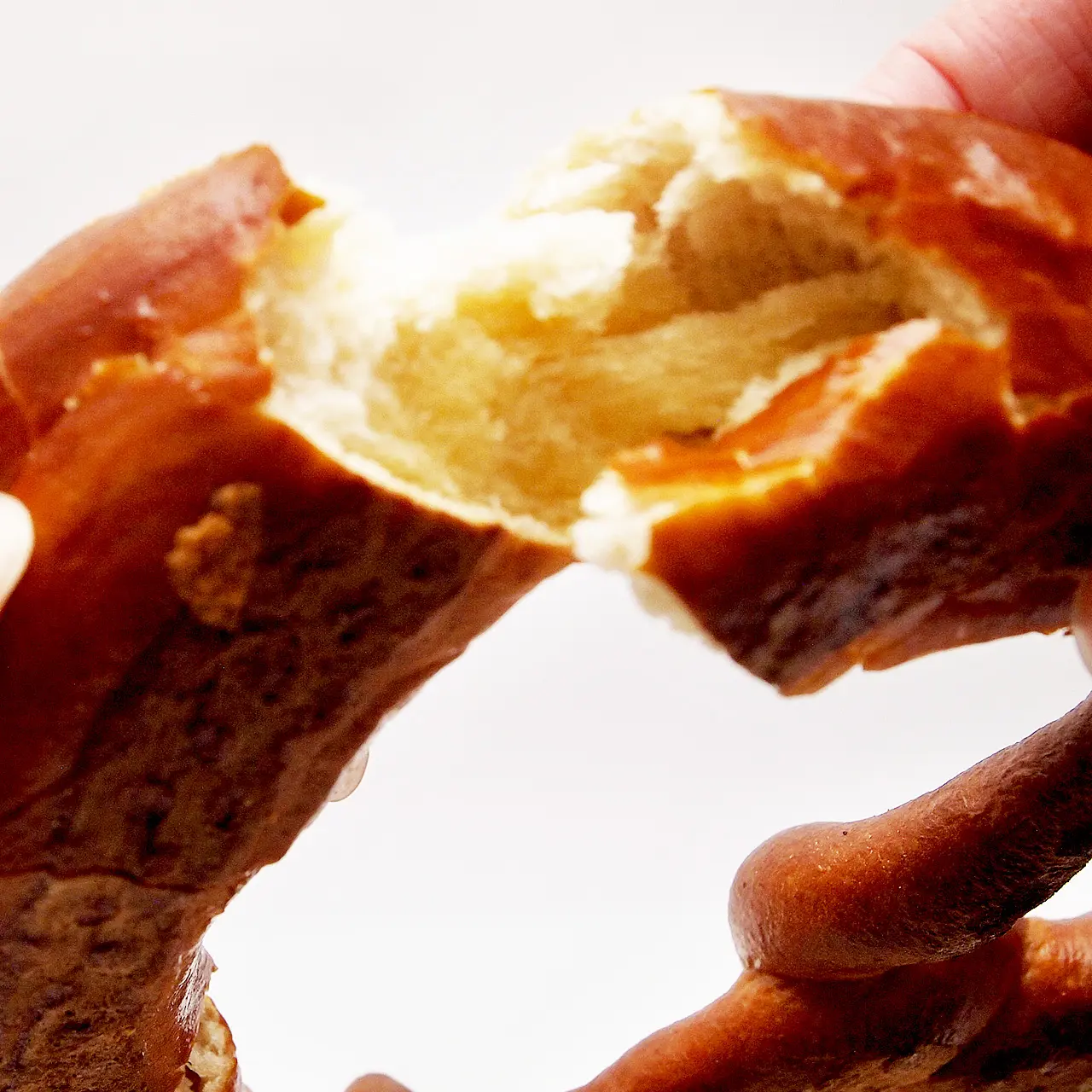 バタープレッツェル 79ｇ×2個入り_2