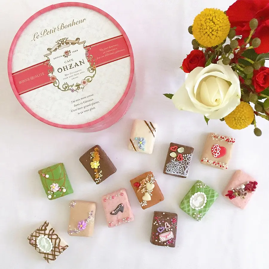 キューブラスク12個入　プティボヌールショコラ_0