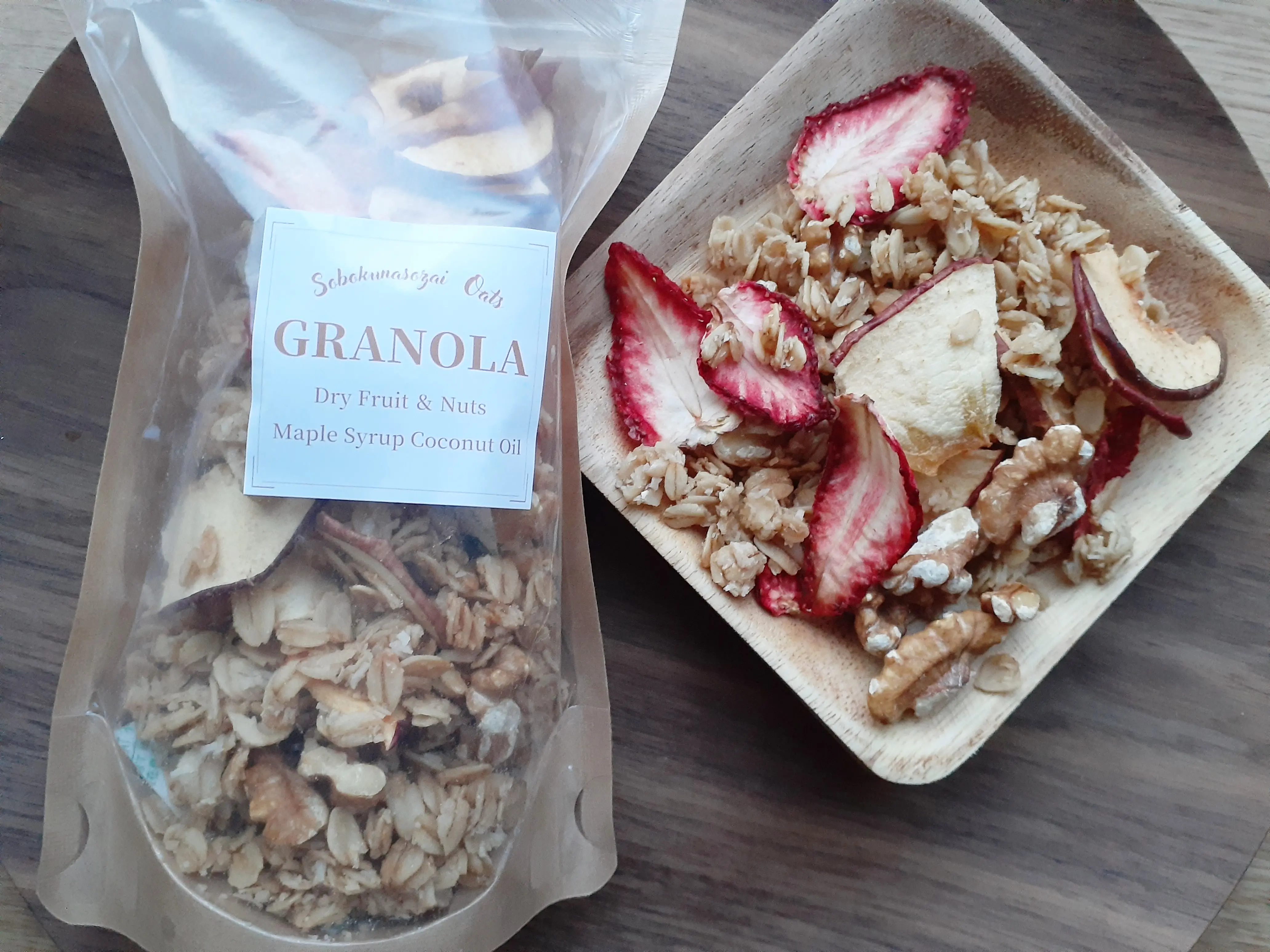 グラノーラ　ココナッツメープル味_0