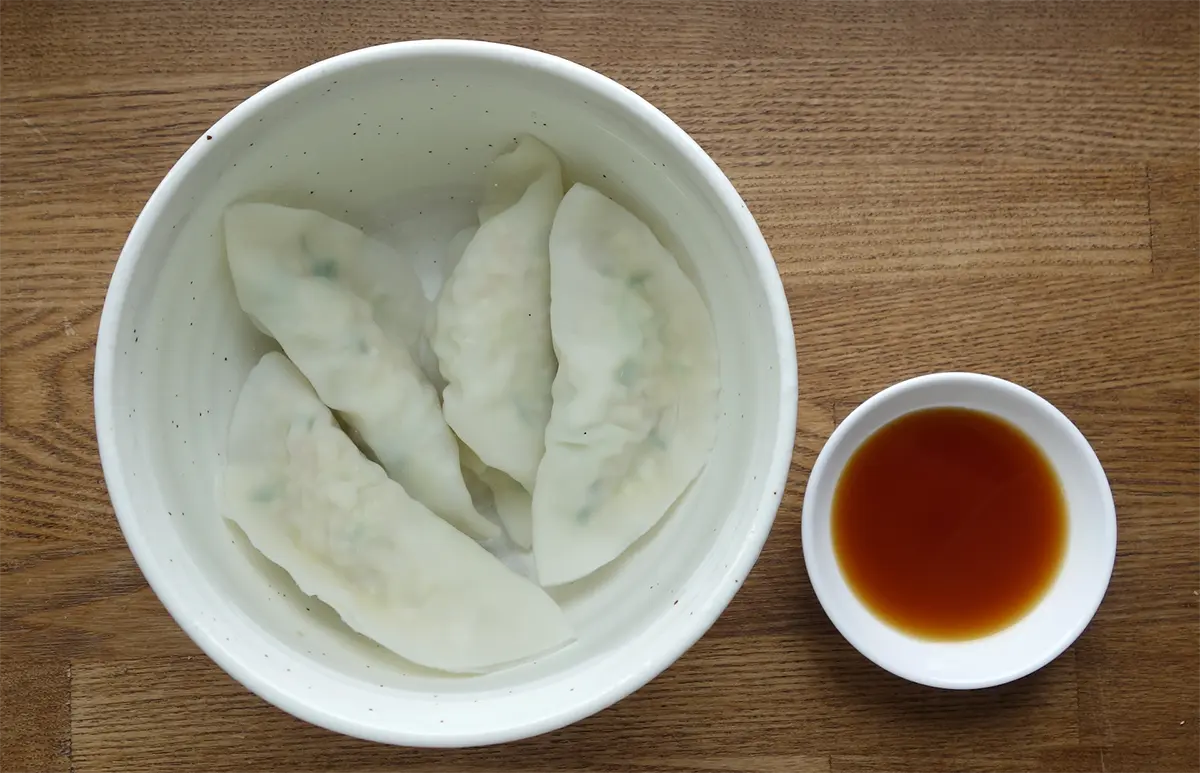 すごい煮干ラーメンと餃子24個セット（特製餃子のタレ付）_2