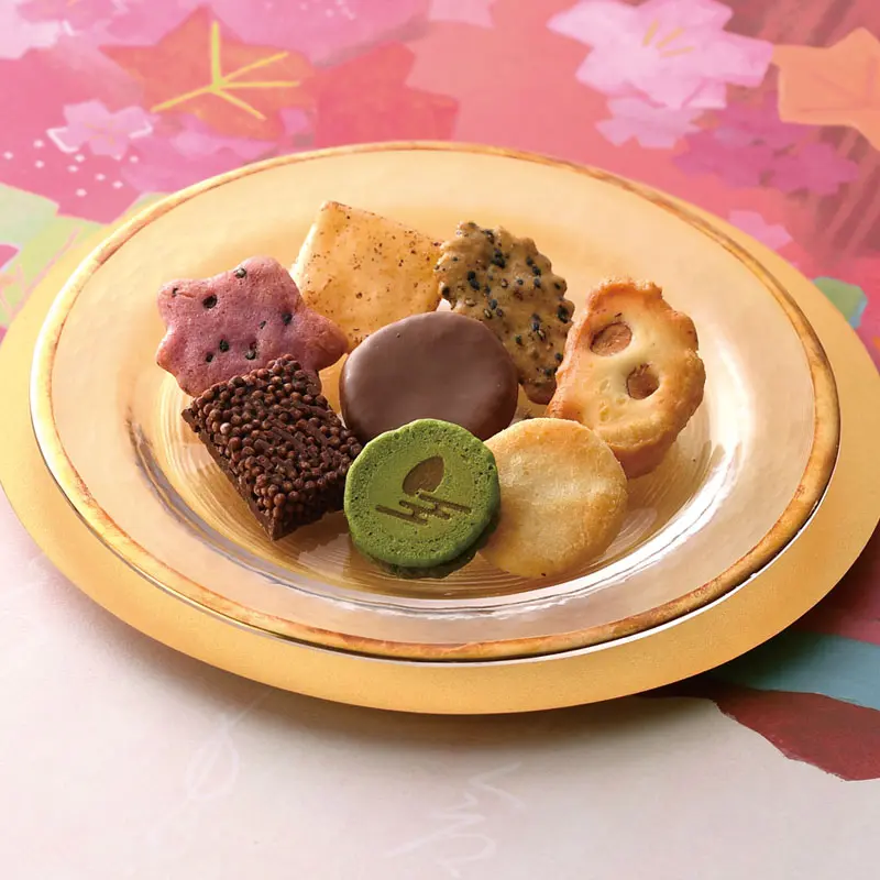 をぐら山春秋 あられ＆ショコラ ミニ箱（4袋）_0