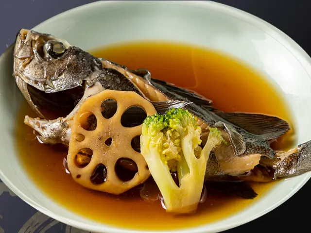 まるごと1匹！瀬戸内海産メバルの煮つけ_0