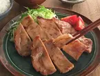 豚肩ロースステーキ　スパイシーソース　2枚入（240g）