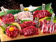 【馬刺し専門店No.1】希少部位も入った大人気6種セット！(熊本馬刺しドットコム)