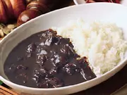 ホテル黒カレー(ロイヤルパインズホテル)