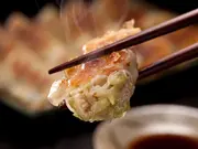 クロワッサン餃子(たれ屋)