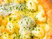 6種類のチーズのピザ【直径20cm】ライ麦・全粒粉生地(プティ・ギャルソン)