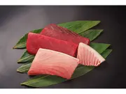 天然本マグロ　大トロ入り豪華3種セット(三崎まぐろとブリ産直魚umaka（うまか）)
