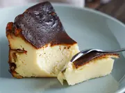 NAKANOSHIMAバスクチーズケーキ(うおまんのお取り寄せ)