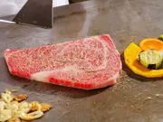 佐賀・国産黒毛和牛 伊萬里牛(伊万里牛)特選リブロースステーキ 180ｇ×2枚(伊萬里牛 松尾勝馬牧場)