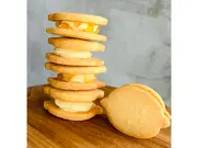 レモンバタークリームサンドクッキー／レモンピールミックス 4個(レゾンデートル苦楽園)