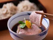厚切り鴨せいろ（2人前）(季節料理と蕎麦 よし田)