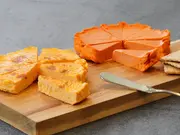 おつまみ2種　ハーフ＆ハーフ　オマール海老＆ズワイガニ ・イタリア産塩トマト(Ristorante Renata（リストランテレナータ）)