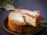 2層仕立ての贅沢チーズケーキ(神戸屋)